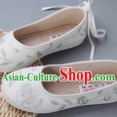 Traditional Chinese National Embroidery Butterfly White Shoes Embroidered Shoes Hanfu Shoes for Women