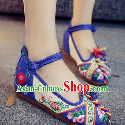Traditional Chinese National Blue Shoes Embroidered Shoes Hanfu Shoes for Women