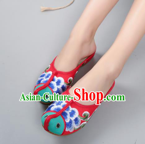 Traditional Chinese Fish Head Red Shoes Embroidered Shoes Cloth Shoes for Women Traditional Chinese Fish Head Red Shoes Embroidered Shoes Cloth Shoes for Women