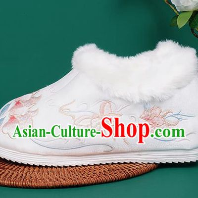 Chinese Traditional Winter Embroidered White Ankle Boots Hanfu Shoes Cloth Boots for Women