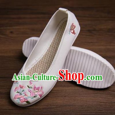 Traditional Chinese Handmade Shoes White Embroidered Shoes Hanfu Shoes for Women