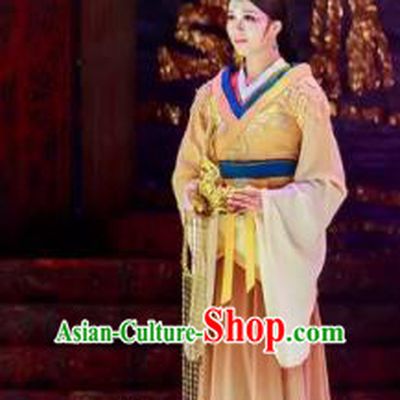 Lady Zhaojun Chinese Han Dynasty Princess Dance Yellow Dress Stage Performance Dance Costume and Headpiece for Women