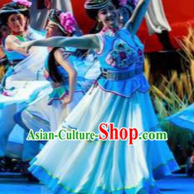 Walking Marriage Chinese Mosuo Minority Dance Blue Dress Stage Performance Dance Costume and Headpiece for Women