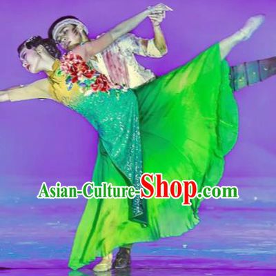 Thirteen Girls in Jinling City Chinese Classical Dance Green Dress Stage Performance Dance Costume and Headpiece for Women