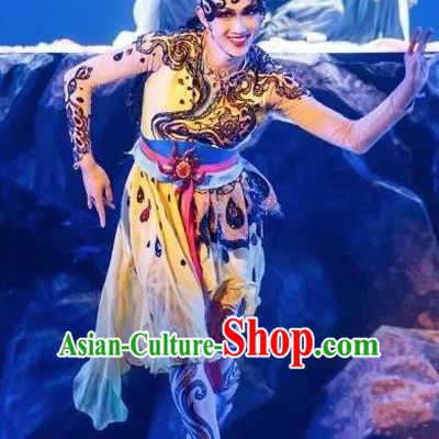 Goddess of the Moon Chinese Classical Dance Dress Stage Performance Dance Costume and Headpiece for Women