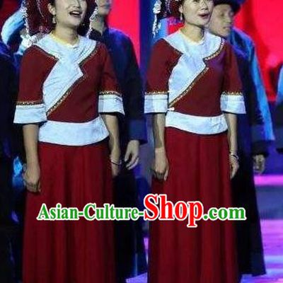 Buyi Ba Yin Chinese Bouyei Nationality Folk Dance Wine Red Dress Stage Performance Dance Costume and Headpiece for Women