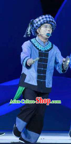 Buyi Ba Yin Chinese Bouyei Nationality Male Clothing Stage Performance Dance Costume and Headpiece for Men Buyi Ba Yin Chinese Bouyei Nationality Male Clothing Stage Performance Dance Costume and Headpiece for Men