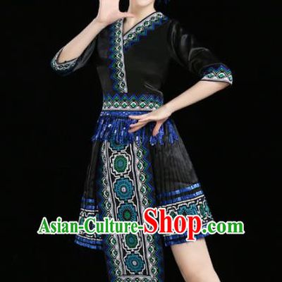 Chinese Traditional Zhuang Nationality Costume Ethnic Folk Dance Black Pleated Skirt for Women