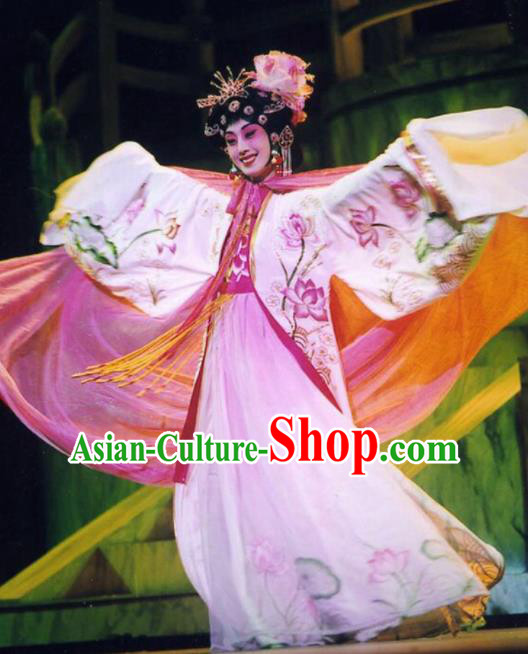 Traditional Chinese Beijing Opera Diva Embroidered Dress Ancient Princess Historical Costume Traditional Chinese Beijing Opera Diva Embroidered Dress Ancient Princess Historical Costume