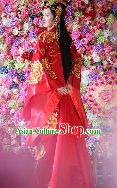 Traditional Chinese Wedding Costume Ancient Imperial Concubine Embroidered Red Hanfu Dress for Women Traditional Chinese Wedding Costume Ancient Imperial Concubine Embroidered Red Hanfu Dress for Women