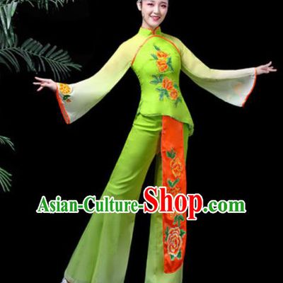 Traditional Chinese Stage Performance Folk Dance Costume Fan Dance Green Clothing for Women