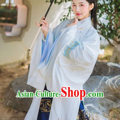 Chinese Ancient Ming Dynasty Imperial Consort Embroidered Historical Costume Complete Set for Women