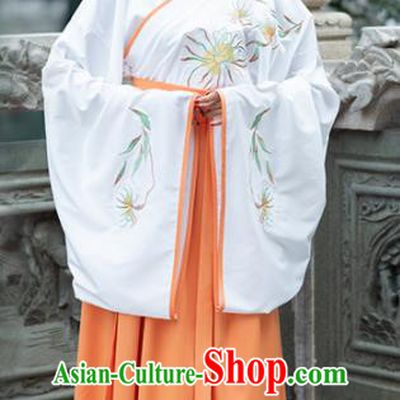 Traditional Ancient Chinese Jin Dynasty Princess Embroidered Replica Costume for Women