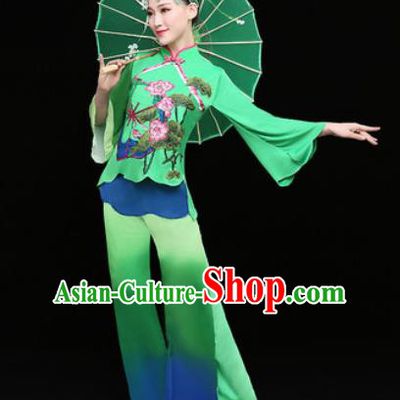 Chinese Traditional Folk Dance Fan Dance Green Clothing Group Yangko Dance Stage Performance Costume for Women
