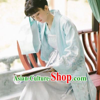 The Story Of MingLan Chinese Ancient Song Dynasty Nobility Lady Embroidered Costume for Rich Women