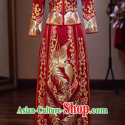 Chinese Traditional Wedding Red Xiuhe Suit Ancient Bride Embroidered Dress for Women