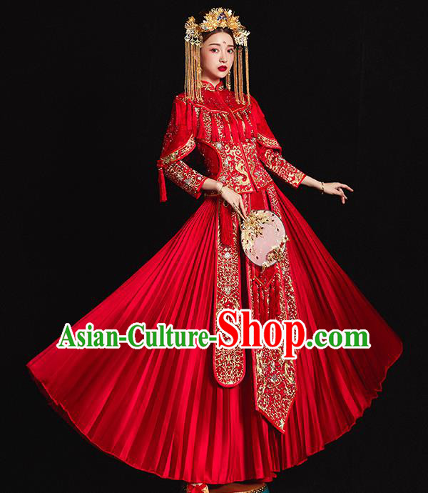 Chinese Traditional Bride Costume Embroidered Xiuhe Suit Ancient Wedding Red Dress for Women Chinese Traditional Bride Costume Embroidered Xiuhe Suit Ancient Wedding Red Dress for Women