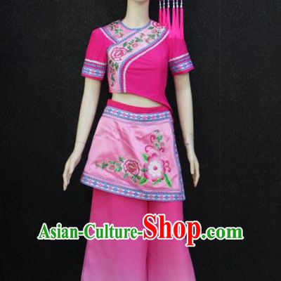 Chinese Traditional Zhuang Nationality Embroidered Pink Clothing Ethnic Folk Dance Costume for Women