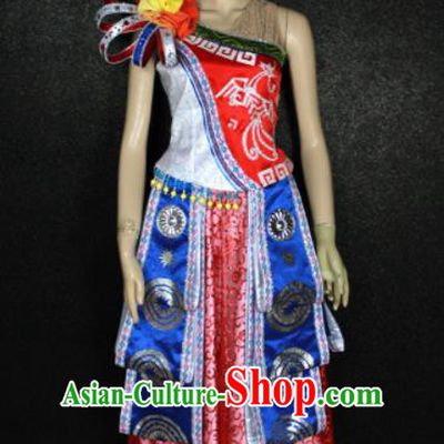 Chinese Traditional Zhuang Nationality Dress Ethnic Bride Folk Dance Costume for Women
