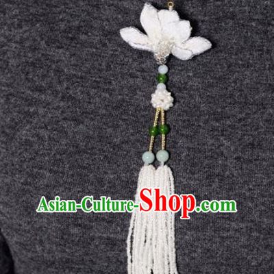 Chinese Traditional Jewelry Accessories Classical Embroidered Mangnolia Tassel Brooch for Women