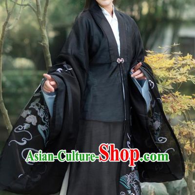 Chinese Traditional Palace Embroidered Hanfu Dress Ancient Ming Dynasty Princess Historical Costume for Women
