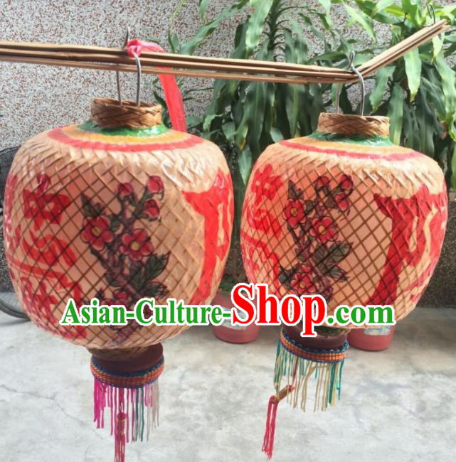 Chinese Traditional Bamboo Weaving Lantern Handmade Dragon Pattern Palace Lanterns Chinese Traditional Bamboo Weaving Lantern Handmade Dragon Pattern Palace Lanterns