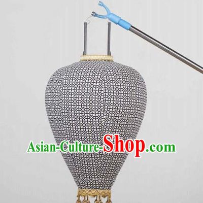 Chinese Traditional New Year Hanging Lantern Handmade Vase Palace Lanterns