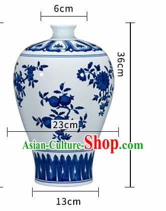 Chinese Jingdezhen Ceramic Craft Hand Painting Pomegranate Enamel Vase Handicraft Traditional Porcelain Vase Chinese Jingdezhen Ceramic Craft Hand Painting Pomegranate Enamel Vase Handicraft Traditional Porcelain Vase