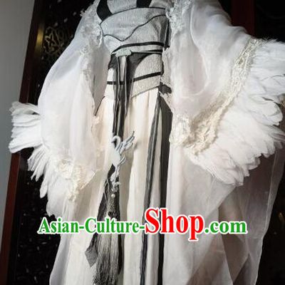 Chinese Traditional Cosplay Heroine Female Knight Costume Ancient Swordswoman White Dress for Women