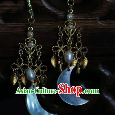 Traditional Chinese Hanfu Accessories Ancient Princess Shell Moon Earrings for Women