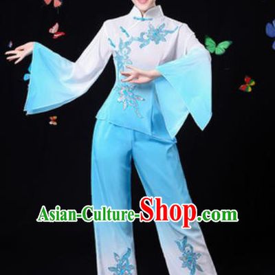 Traditional Chinese Yangko Dance Light Blue Clothing Folk Dance Fan Dance Stage Performance Costume for Women