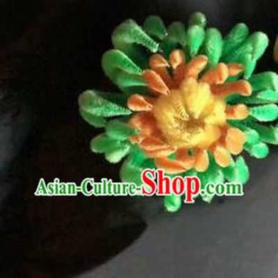 Traditional Chinese Ancient Qing Dynasty Green Velvet Chrysanthemum Hairpins Handmade Palace Hair Accessories for Women