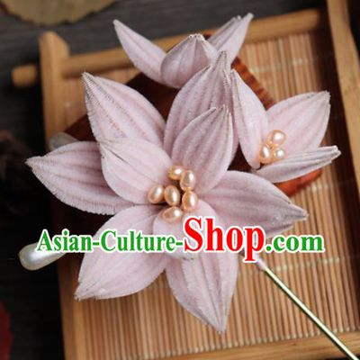 Handmade Chinese Classical Pink Velvet Flowers Brooch Ancient Palace Breastpin for Women