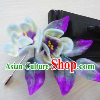 Handmade Chinese Classical Velvet Flowers Brooch Ancient Palace Breastpin for Women