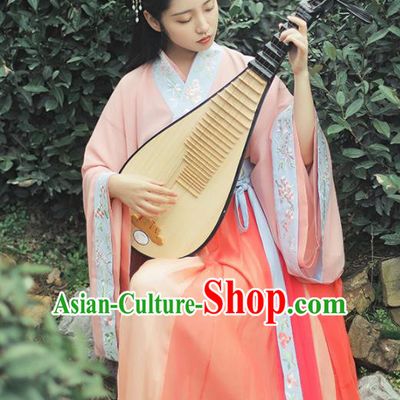 Chinese Traditional Jin Dynasty Princess Historical Costume Ancient Peri Embroidered Hanfu Dress for Women