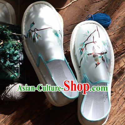 Chinese Handmade Blue Satin Shoes Traditional National Shoes Ancient Princess Embroidered Hanfu Shoes for Women