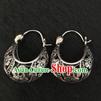 Chinese Traditional Mongol Nationality Carving Flowers Sliver Earrings Mongolian Ethnic Ear Accessories for Women