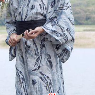 Japanese Traditional Samurai Grey Kimono Robe Asian Japan Handmade Warrior Yukata Costume for Men