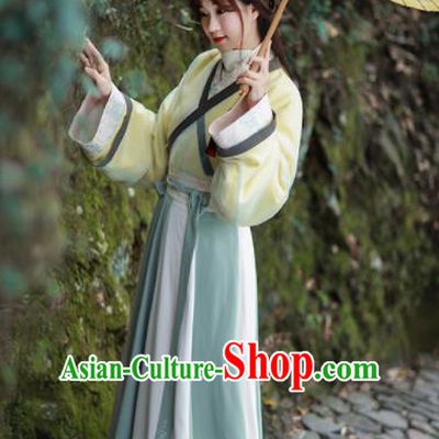 Chinese Ancient Han Dynasty Embroidered Historical Costume Traditional Young Lady Hanfu Dress for Women