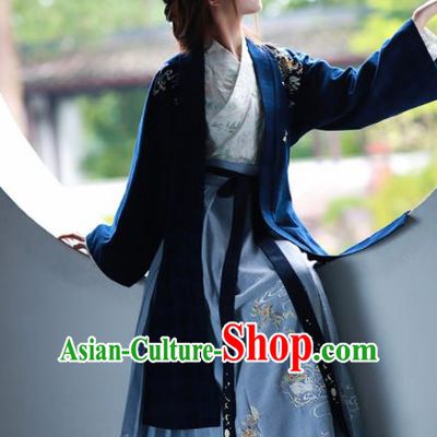 Chinese Ancient Han Dynasty Nobility Lady Historical Costume Traditional Embroidered Hanfu Dress for Women