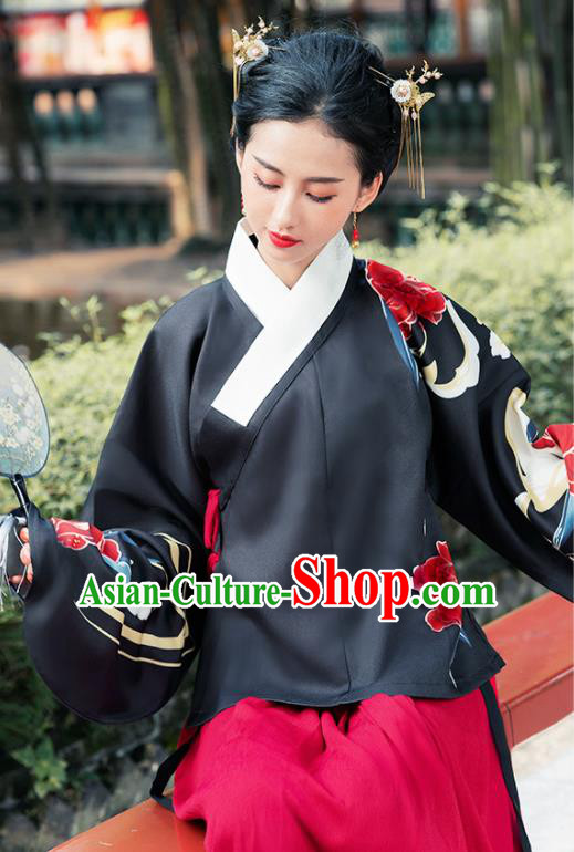 Ancient Chinese Ming Dynasty Nobility Lady Historical Costume Traditional Palace Hanfu Dress for Women