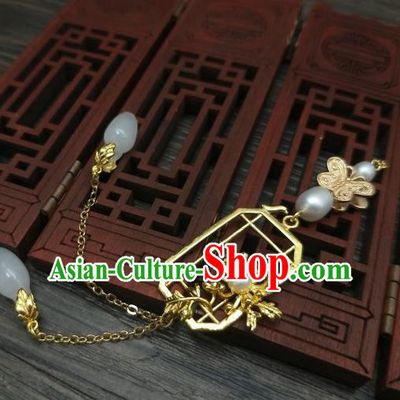 Traditional Chinese Ancient Palace Golden Chrysanthemum Brooch Handmade Hanfu Tassel Breastpin Pendant for Women