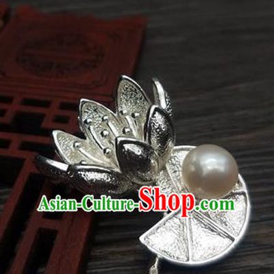 Traditional Chinese Ancient Palace Lotus Brooch Handmade Hanfu Breastpin Pendant for Women