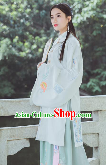 Chinese Ming Dynasty White Historical Costume Traditional Ancient Court Princess Embroidered Hanfu Dress for Women