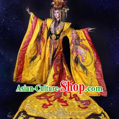 Traditional Chinese Cosplay Queen Golden Costume Stage Show Modern Fancywork Dress for Women