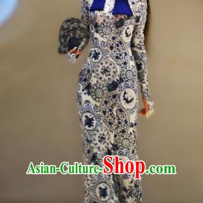 Chinese Traditional National Costume Cheongsam Tang Suit Qipao Dress for Women