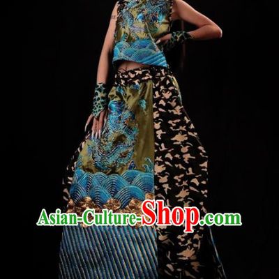 Chinese Traditional National Costume Embroidered Green Cheongsam Tang Suit Qipao Dress for Women