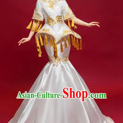 Chinese National Catwalks Embroidered Peony Full Dress Traditional Compere Cheongsam for Women