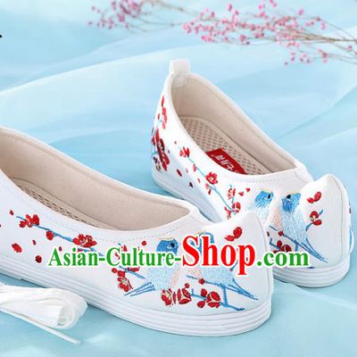 Chinese Traditional Hanfu Shoes Embroidered Plum Blossom Birds Shoes Handmade Ancient Princess Shoes for Women