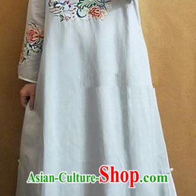 Traditional Chinese Tang Suit Embroidered Lotus White Cheongsam Linen Qipao Dress National Costume for Women